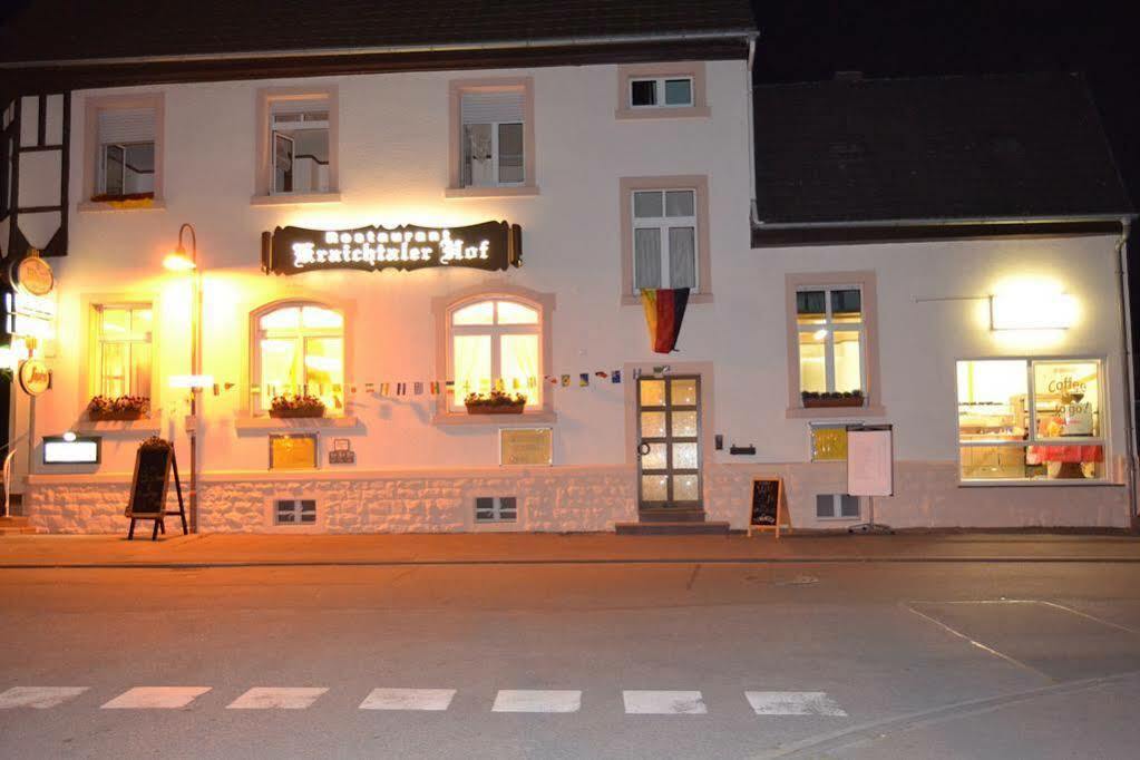 Отель Kraichtaler Hof Экстерьер фото